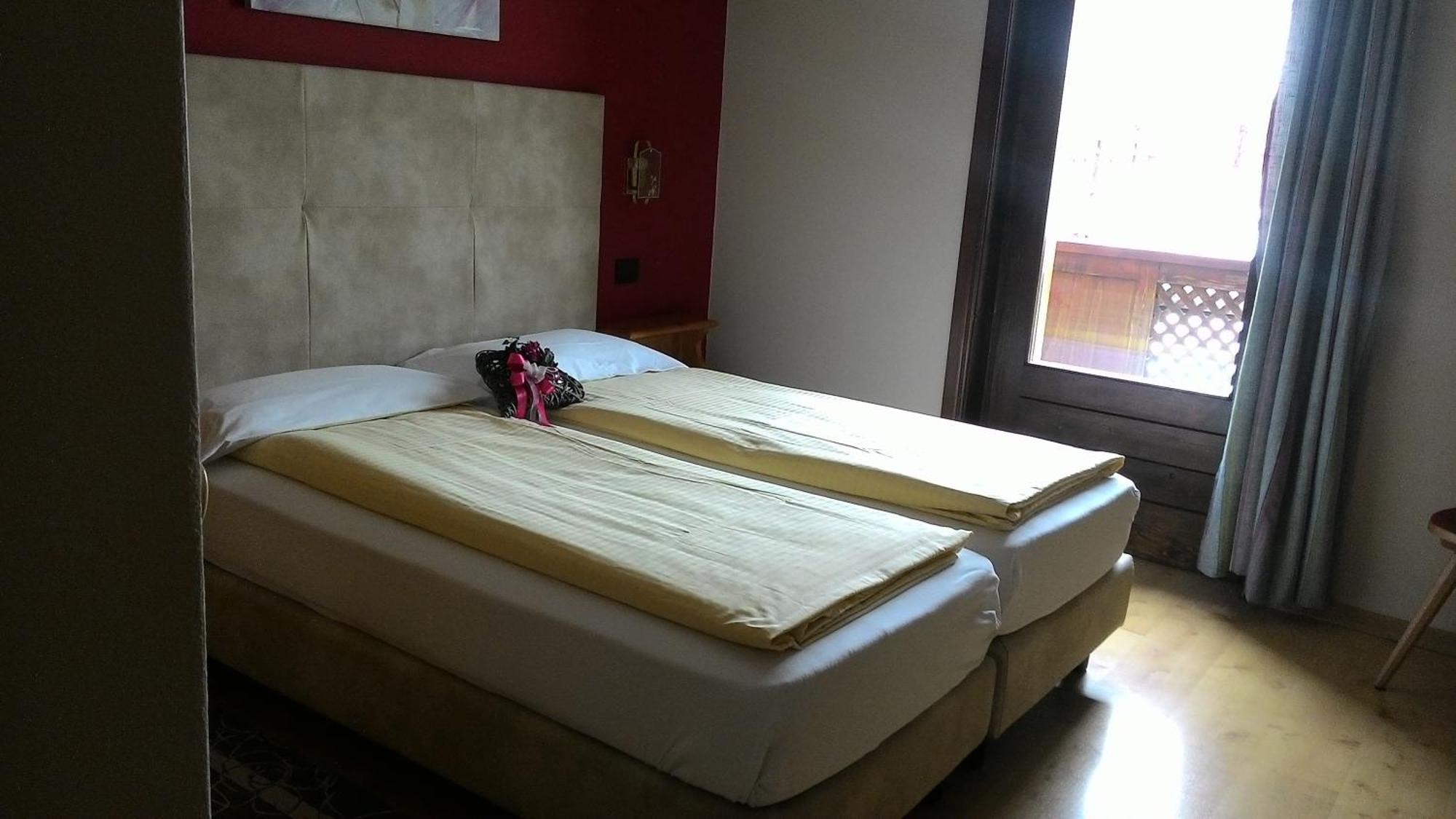 Adele Hotel